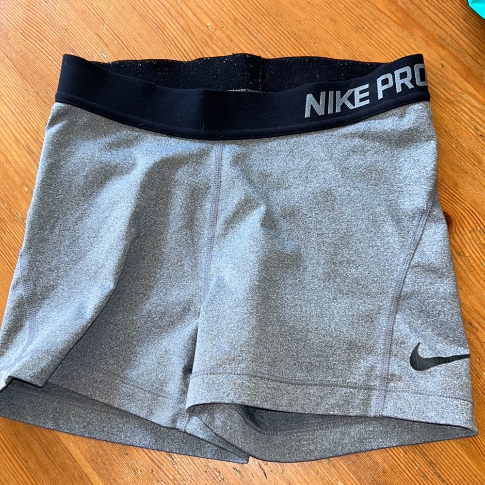 Nike Pro shorts grey size small